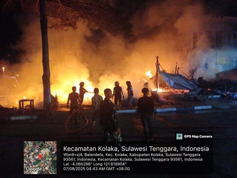 Peduli Korban Kebakaran, Kodim 1412/Kolaka Bergerak Cepat Bantu Warga