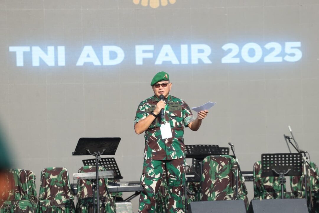 Hari Pertama TNI AD Fair 2025, Stand Rekrutmen Prajurit Jadi Magnet Pangunjung