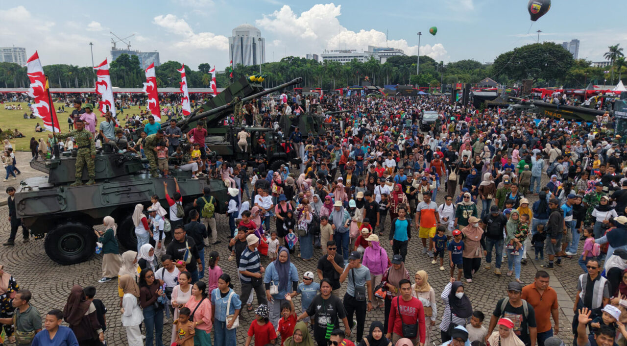 Dari Lari Bareng Kasad hingga Es Krim Gratis, TNI AD Fair Hari Kedua Diserbu Ribuan Pengunjung