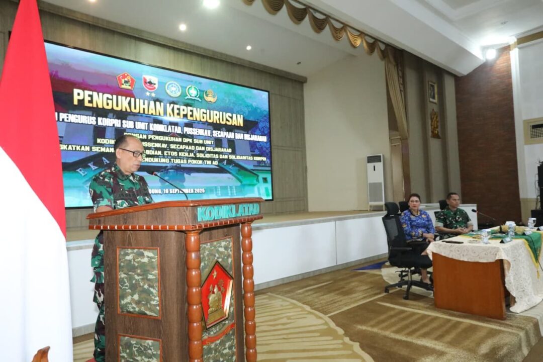Pengukuhan Pengurus Korpri Sub Unit Kodiklatad, Pussenkav, Secapaad, dan Disjarahad: Perkuat Profesionalisme ASN TNI AD