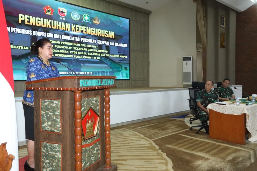 Pengukuhan Pengurus Korpri Sub Unit Kodiklatad, Pussenkav, Secapaad, dan Disjarahad: Perkuat Profesionalisme ASN TNI AD