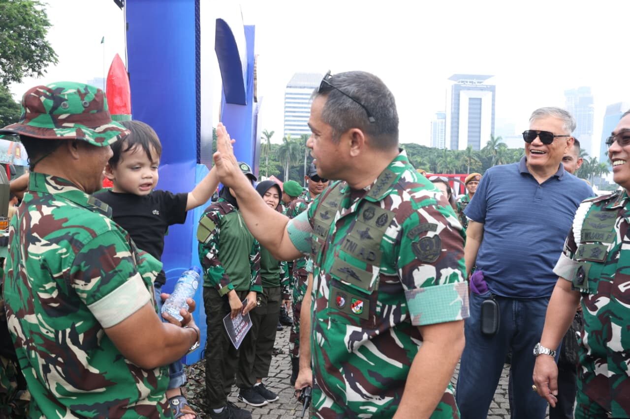 Hari Pertama TNI AD Fair 2025, Stand Rekrutmen Prajurit Jadi Magnet Pangunjung