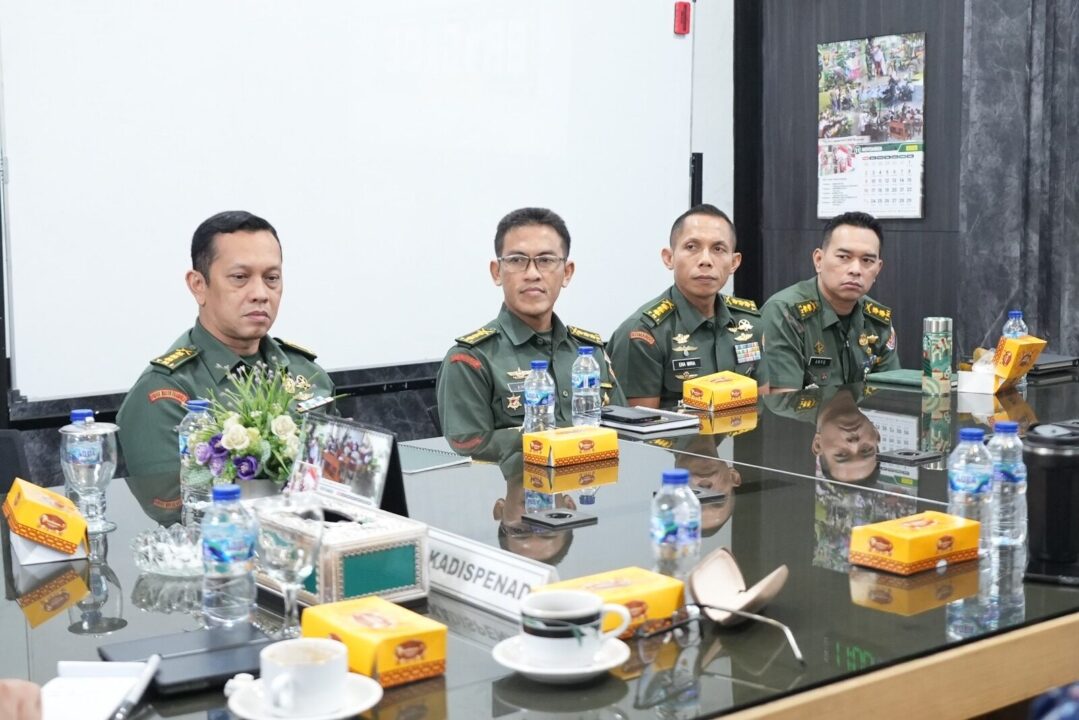 Dispenad-Kompas.com: Bangun Sinergi untuk Publikasi Konstruktif TNI AD