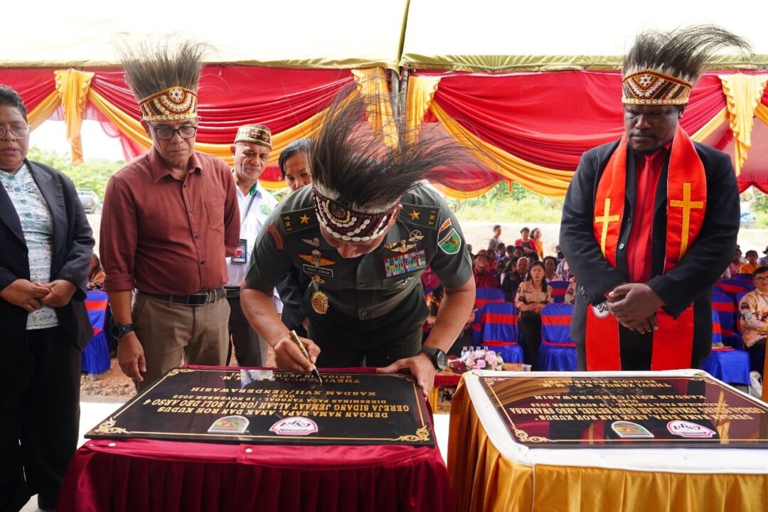 Bangun Toleransi di Papua, Kodam XVII/Cenderawasih Resmikan Gereja GSJA Solideo Arso 4