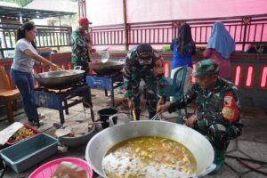 Pastikan Warga Tertangani dengan Baik, TNI AD Lanjutkan Penanganan Bencana Semeru