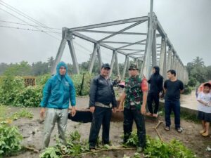 Dandim 0212/TS Kerahkan Personel Tangani Banjir, Longsor, dan Putusnya Jembatan di Madina