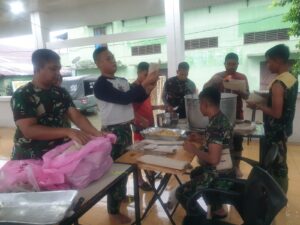 Penuhi Kebutuhan Pangan Korban Banjir Aceh Utara-Lhokseumawe, TNI AD Dirikan Dapur Lapangan
