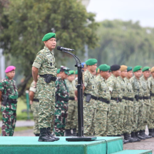Siaga Pengamanan Sambut Tahun Baru 2026, TNI AD Selenggarakan Apel Gelar Satuan