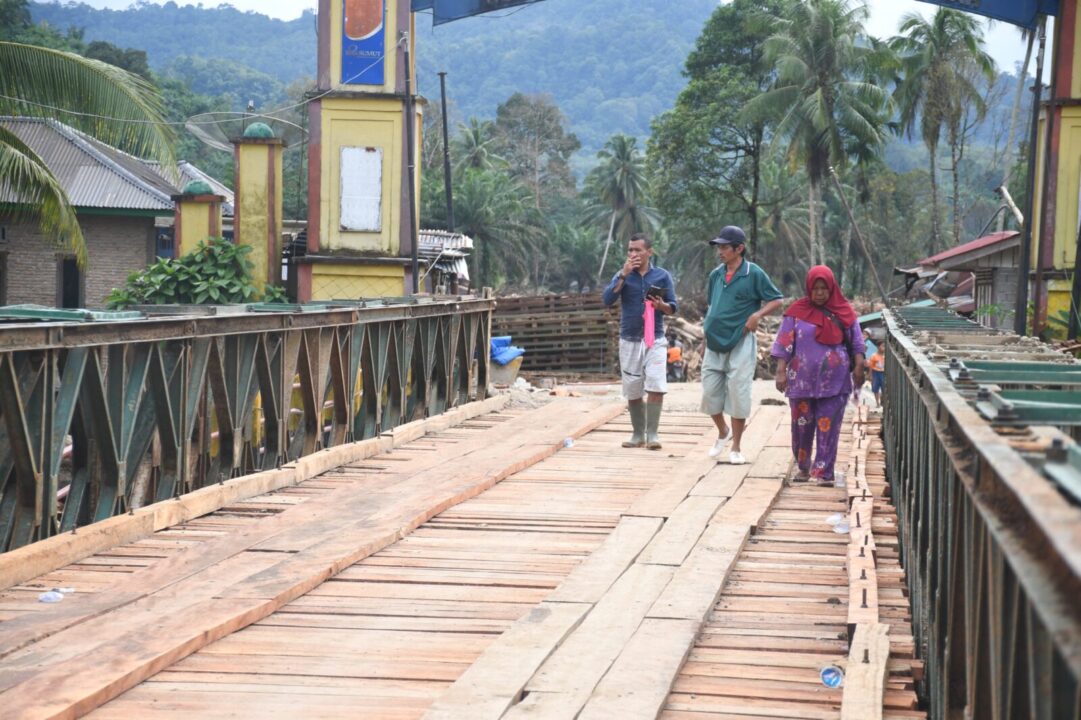 Jembatan Bailey di Anggoli Tuntas Dibangun, Akses Warga Tapteng Kembali Terhubung