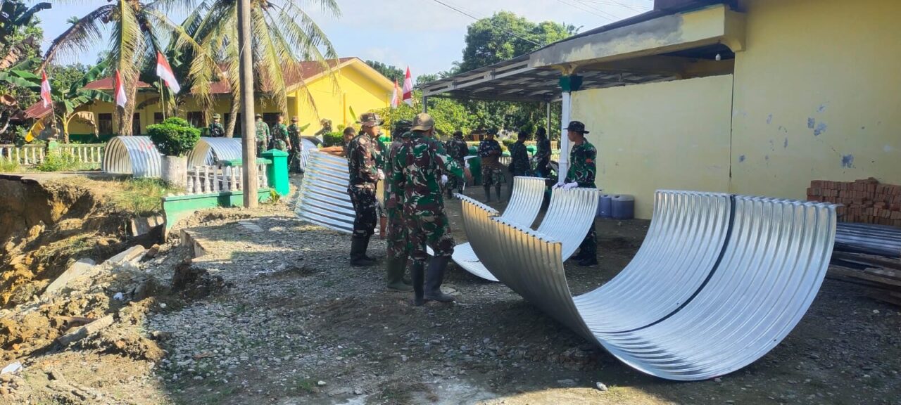 Akses Terputus Mulai Dipulihkan, Satgas Gulbencal Kodam I/BB Bangun Jembatan Aramco