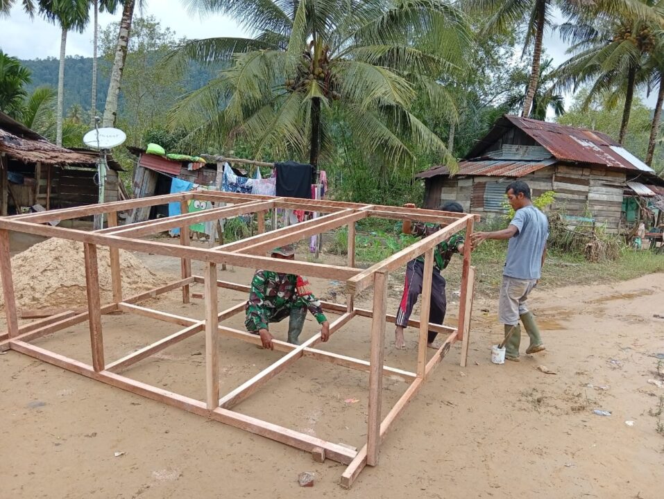 Satgas Gulbencal Kodam I/BB Bangun Fasilitas MCK di Pengungsian Masjid Al-Mubaroq