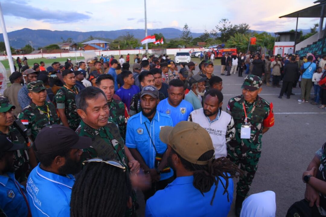 Kasad Dampingi Wapres Pastikan Program Pemerintah Menyentuh Masyarakat Papua