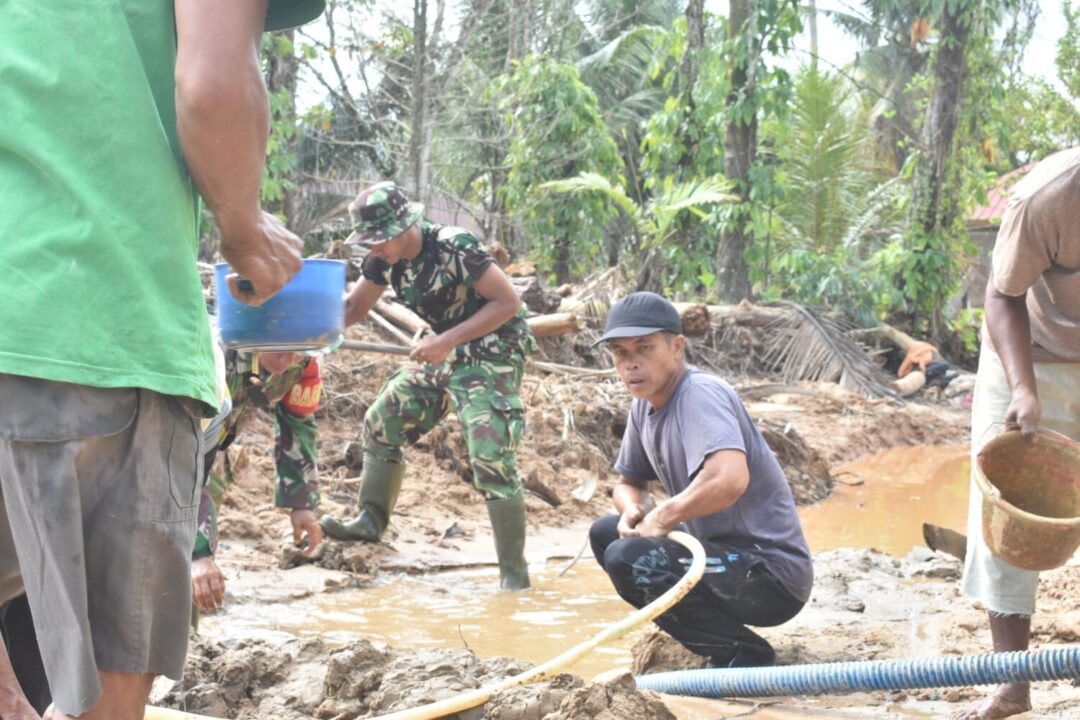 Dukung Ketersediaan Air Bersih, TNI AD Bangun Sumur Bor di SD Negeri Tukka