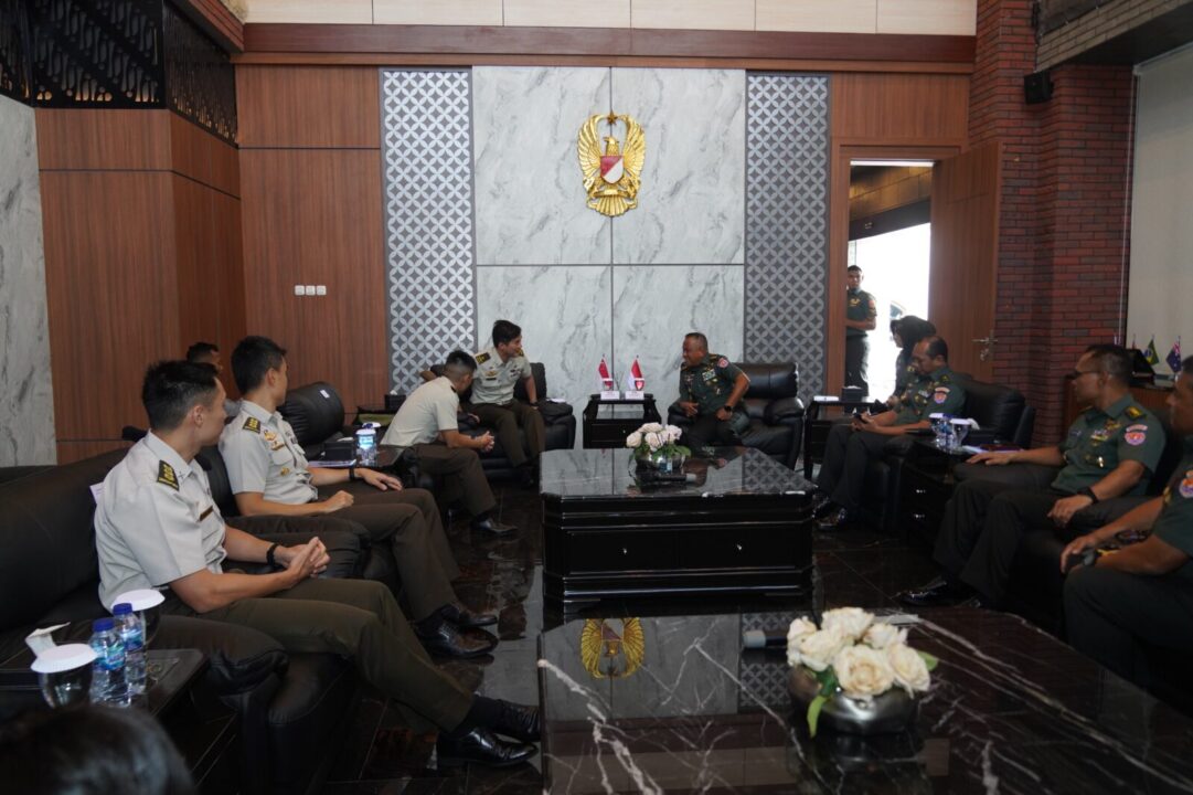 Dukung Stabilitas Kawasan, Wakasad Terima Kunjungan Chief of Staff-General Staff AD Singapura