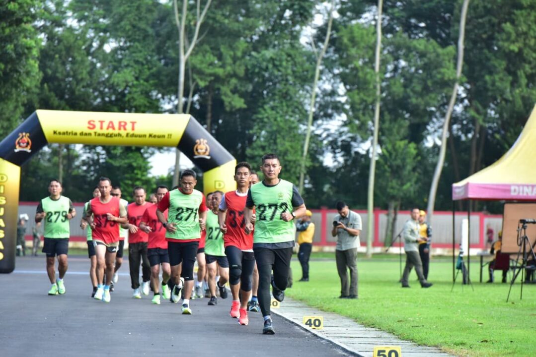 Pemimpin Harus Jadi Teladan: TNI AD Uji Kemampuan Jasmani dan Militer Pati hingga Danyon