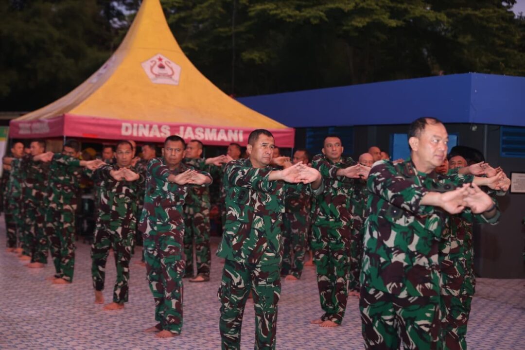 Pemimpin Harus Jadi Teladan: TNI AD Uji Kemampuan Jasmani dan Militer Pati hingga Danyon