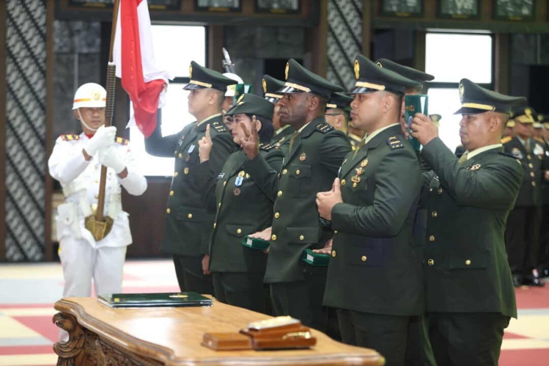Kasad Lantik 20 Perwira Khusus TNI AD Berprestasi di Bidang Olahraga