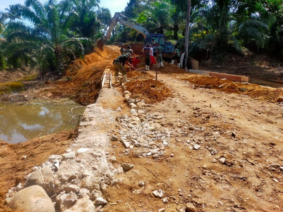Rampung 100 Persen, Jembatan Bandar Tarutung Kembali Hubungkan Aktivitas Warga