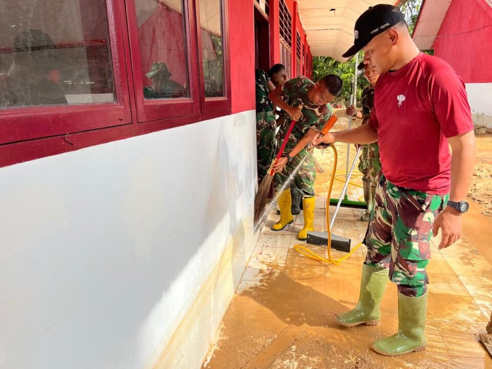 TNI Pulihkan Sekolah Pascabanjir, SDN 155680 Bonalumban Kini Kembali Fungsional