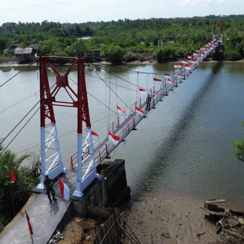 Rehab Jembatan Gantung Perintis Garuda Rampung, Akses Warga Desa Dogang Kembali Lancar