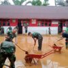 Banjir Susulan Surut, Satgas Gulbencal Bersihkan Ulang SDN 152983 Hutanabolon I