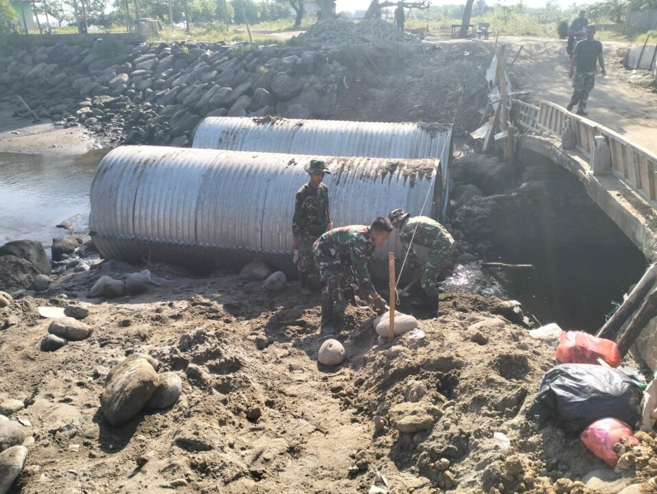 Percepat Konektivitas Wilayah, Kodam IM Lanjutkan Pembangunan Jembatan Armco di Aceh