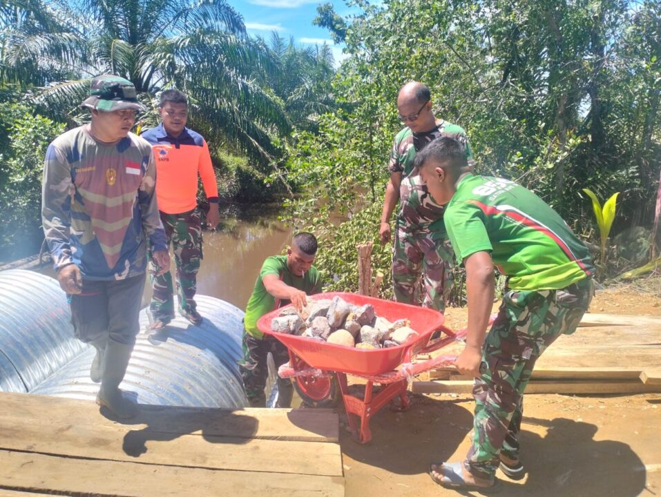 Pembangunan Jembatan Armco di Pasi Raja Dikebut, Akses Warga Segera Kembali Lancar