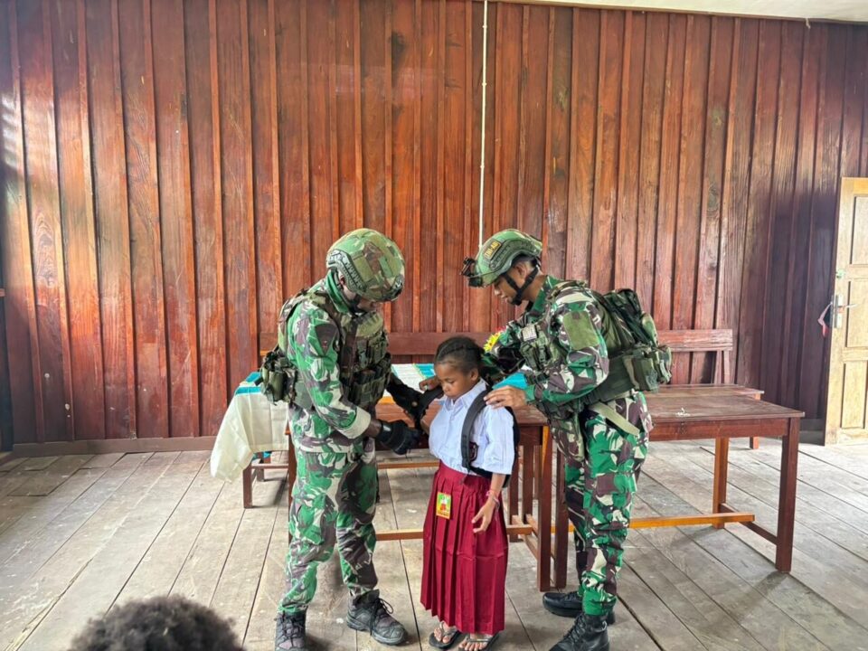Langkah Kecil Satgas Yonif 753/AVT untuk Masa Depan Anak Papua
