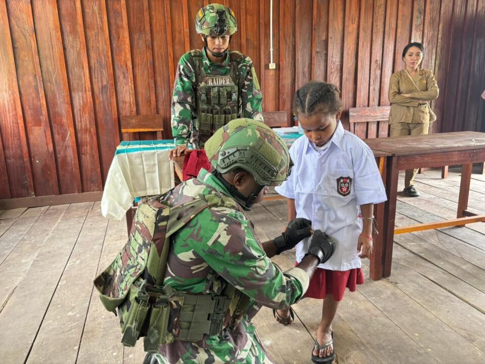 Langkah Kecil Satgas Yonif 753/AVT untuk Masa Depan Anak Papua