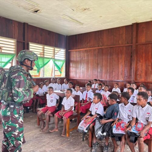 Langkah Kecil Satgas Yonif 753/AVT untuk Masa Depan Anak Papua