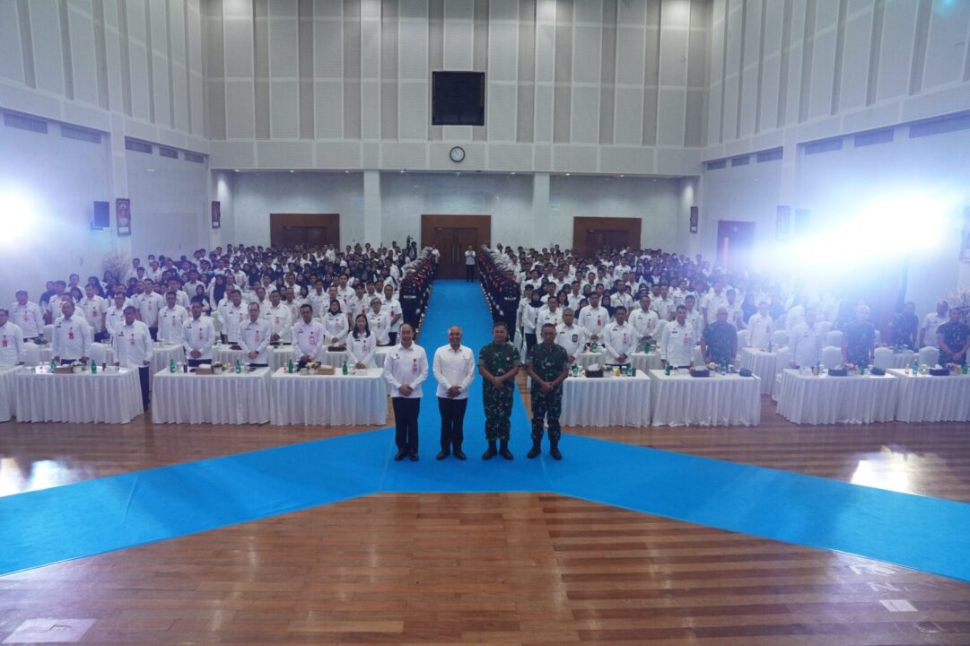 Perkuat Pertahanan Siber TNI AD, Kasad Terima Adibhakti Sanapati dari BSSN