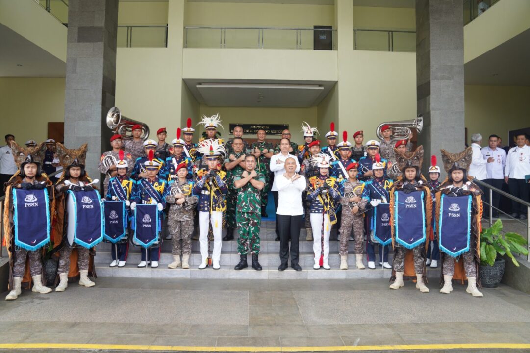 Perkuat Pertahanan Siber TNI AD, Kasad Terima Adibhakti Sanapati dari BSSN