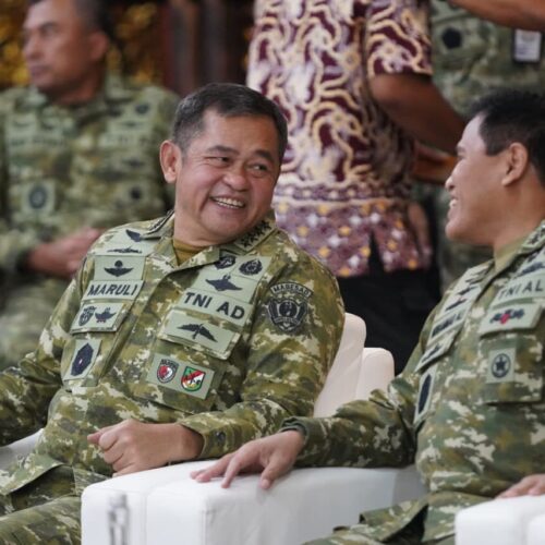 Perkuat Sinergi Pertahanan Negara, Kasad Hadiri Pertemuan Purnawirawan