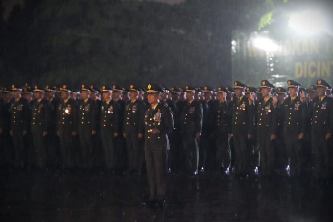 Dibawah Guyuran Hujan, Kasad Lantik 1.202 Perwira Remaja Diktukpa TNI AD Gelombang I TA 2026