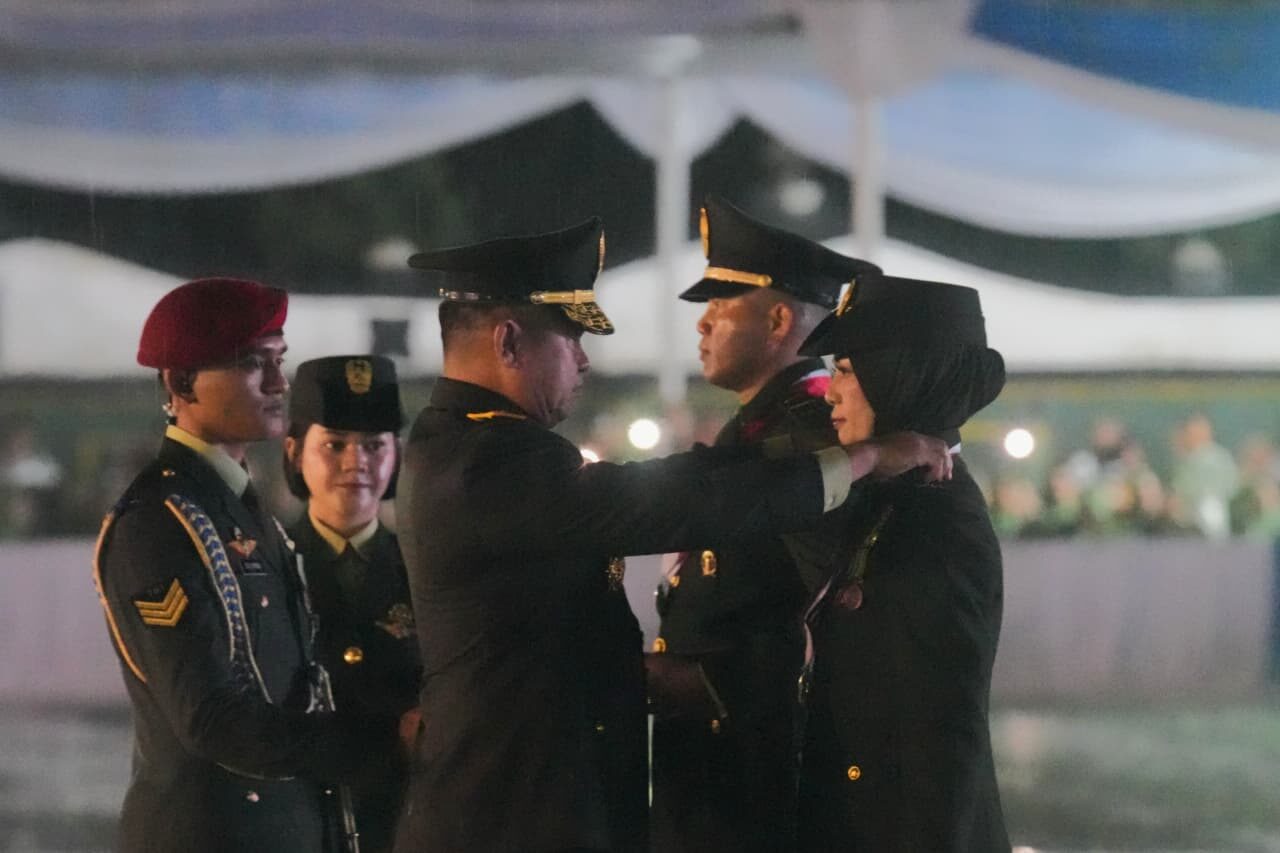Dibawah Guyuran Hujan, Kasad Lantik 1.202 Perwira Remaja Diktukpa TNI AD Gelombang I TA 2026