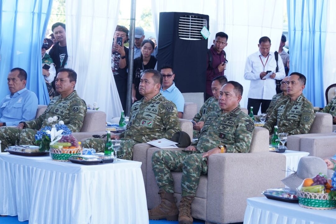 Dukung Ketahanan Pangan Nasional, Kasad Hadiri Panen Raya Kedelai di Nganjuk