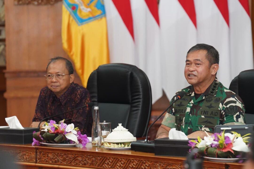 Dukung Energi Terbarukan, Kasad Tinjau Pengelolaan Sampah Terpadu di Bali