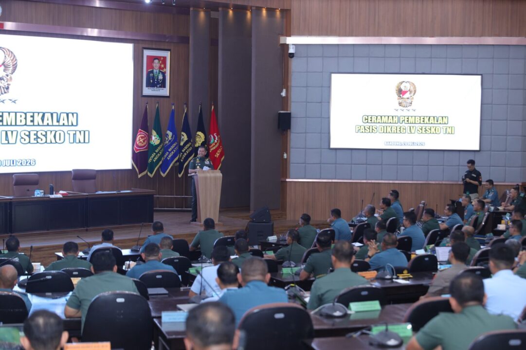 Hadapi Ancaman Masa Depan, Kasad Dorong Transformasi Sishankamrata Aktif