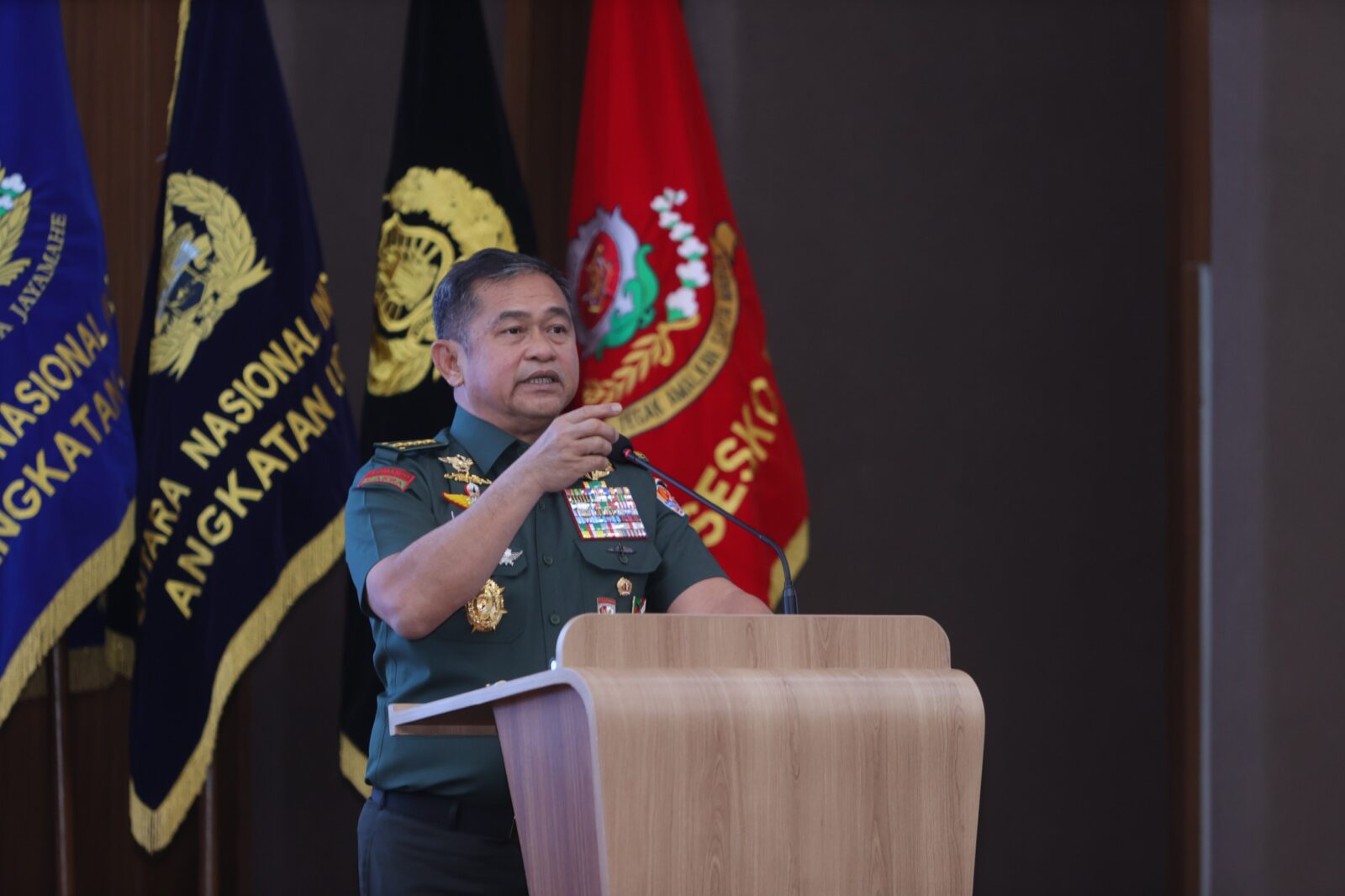 Hadapi Ancaman Masa Depan, Kasad Dorong Transformasi Sishankamrata Aktif