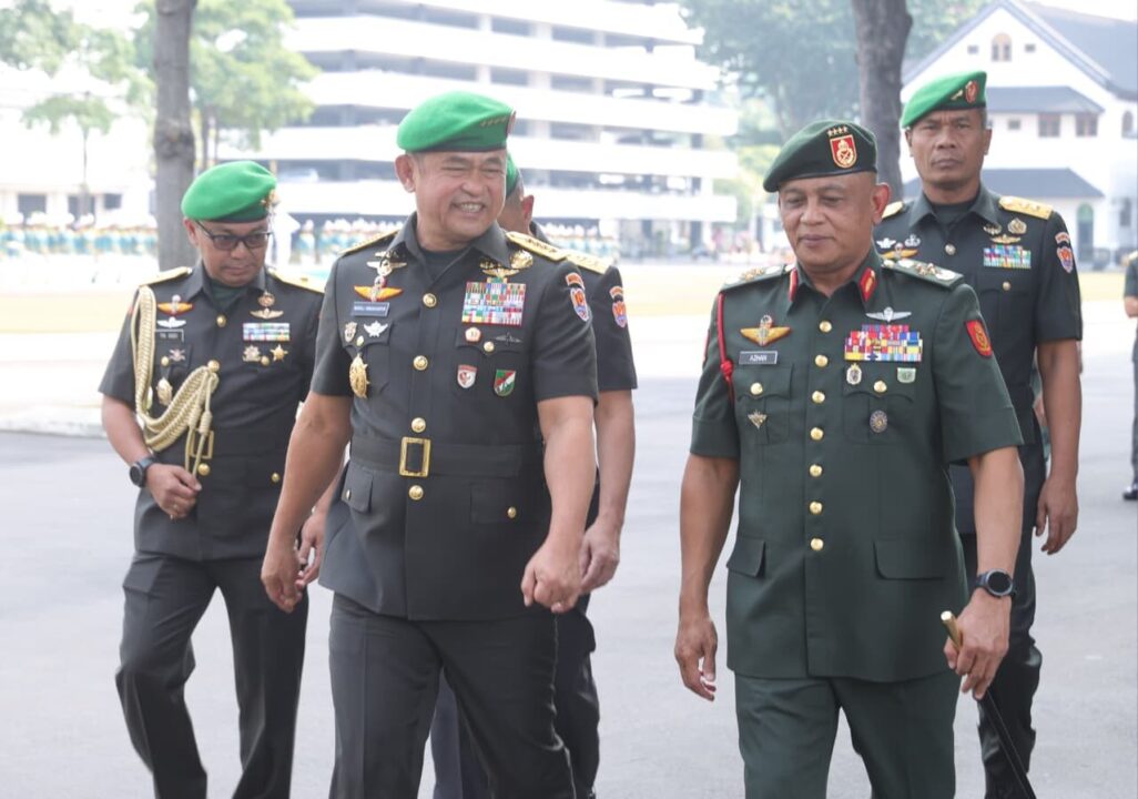 Perkuat Kemitraan Strategis, Kasad Terima Kunjungan Panglima Tentera Darat Malaysia
