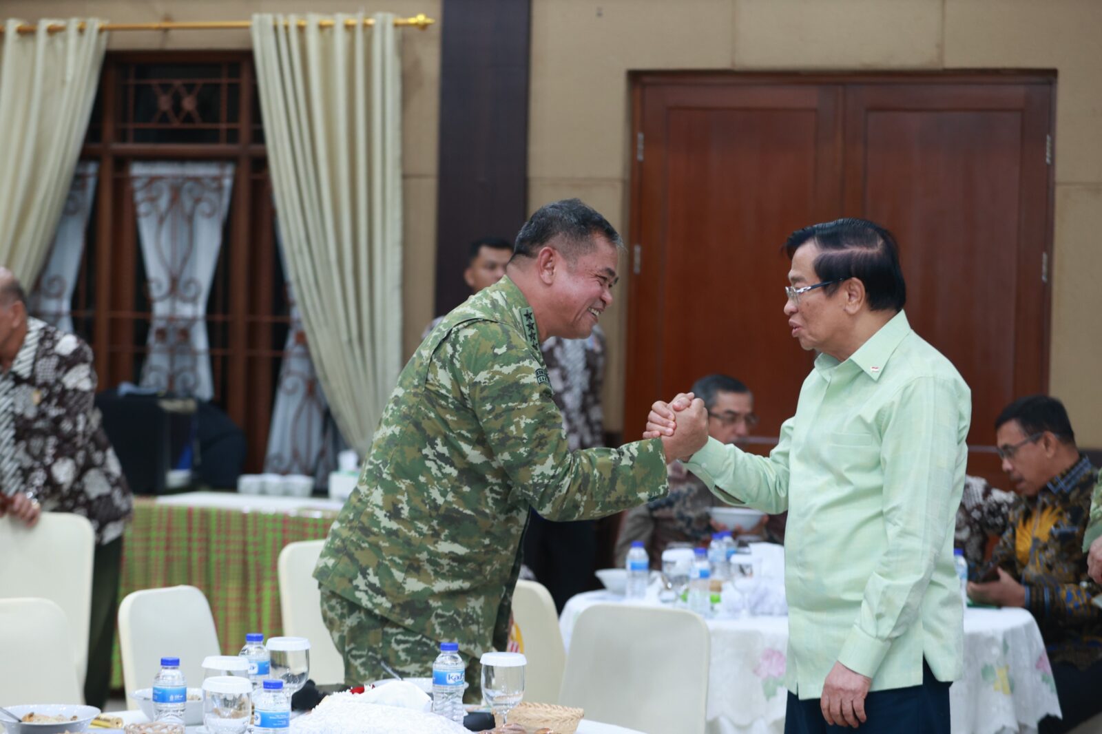 Silaturahmi dengan PPAD, Kasad Paparkan Berbagai Inovasi TNI AD bagi Prajurit dan Masyarakat