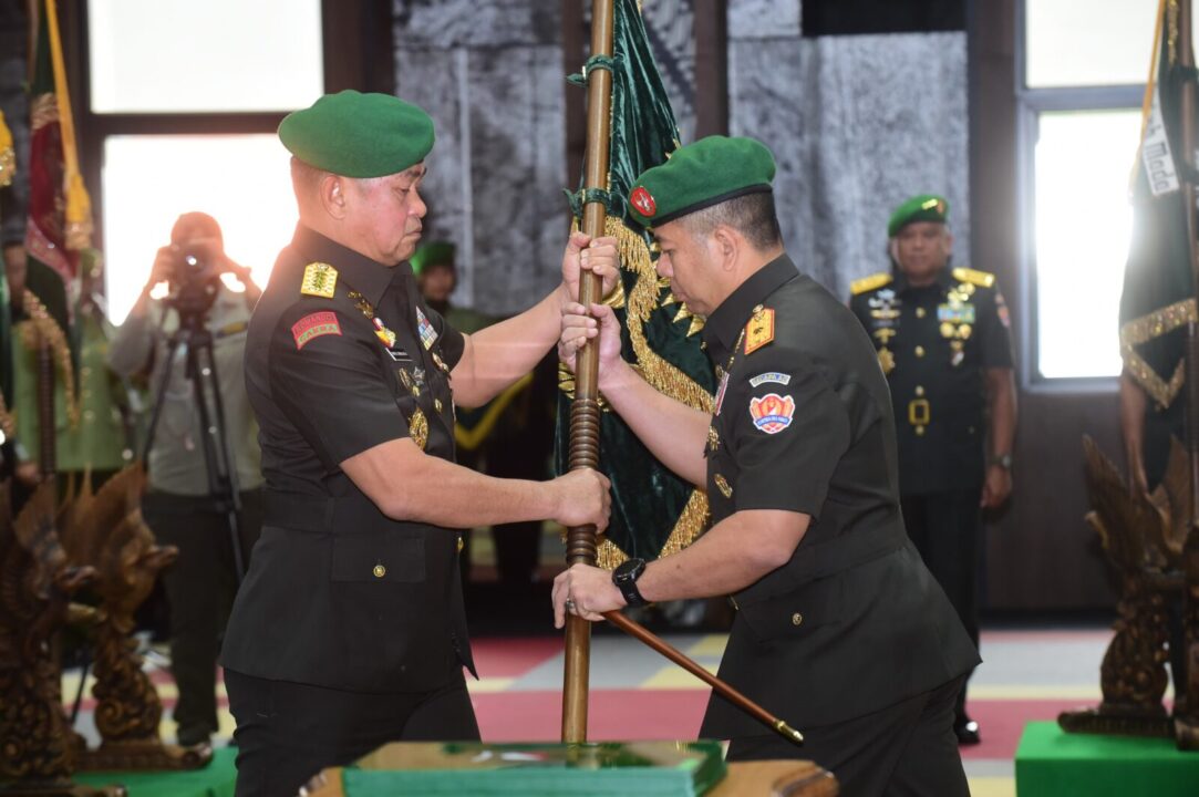 Pimpin Sertijab dan Alih Kodal Tiga Yonif, Kasad Tekankan Penguatan Organisasi TNI AD
